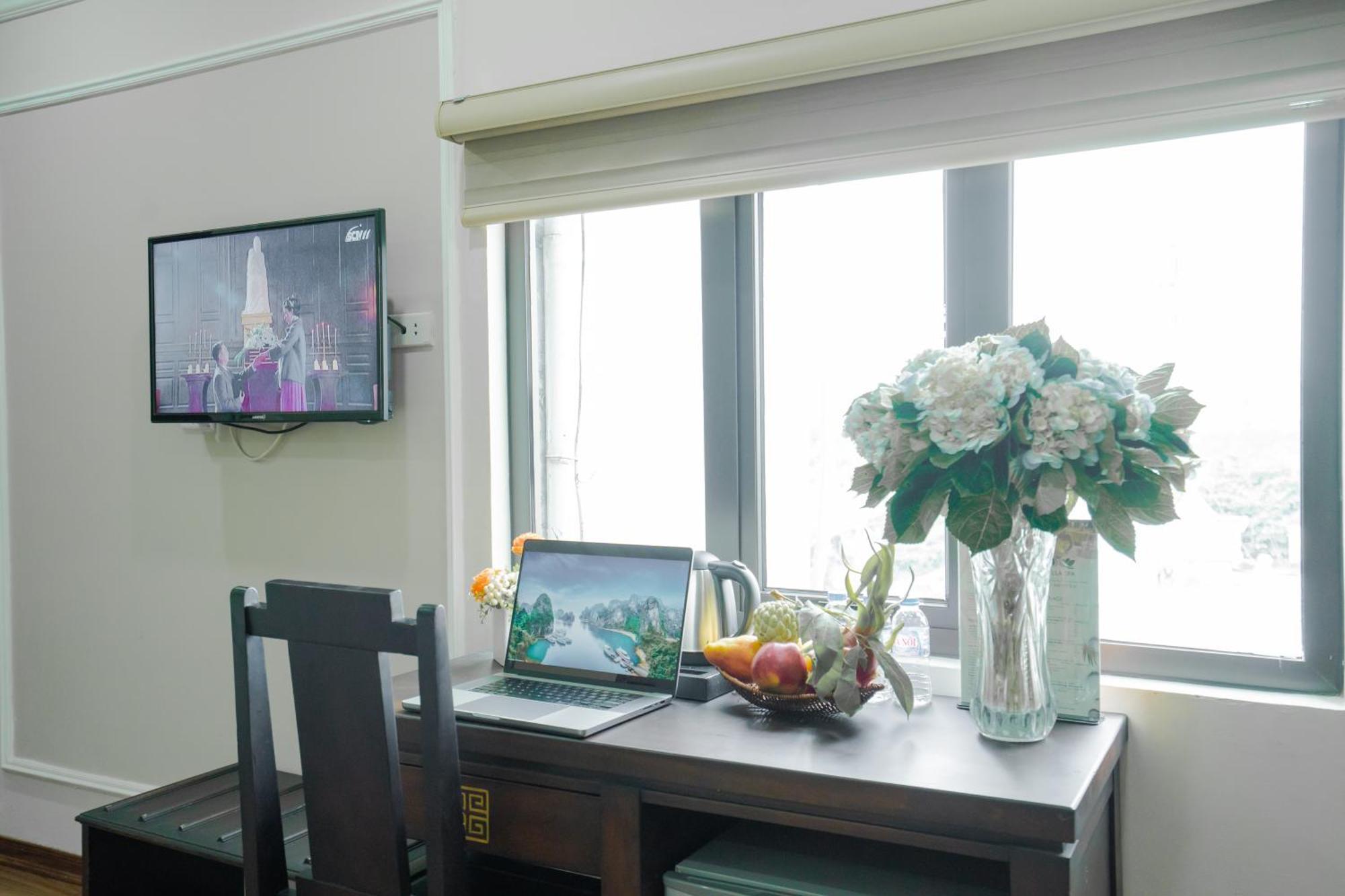 Ha Noi Lake View Hotel & Travel Hanoi Luaran gambar